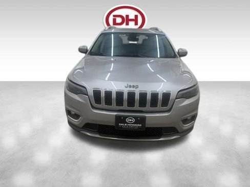 Used 2019 Jeep Cherokee Limited AWD/4WD image 7