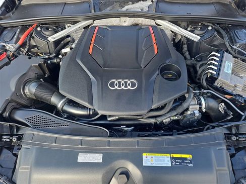 Certified 2021 Audi S4 Premium Plus w/ Premium Plus Package image 36