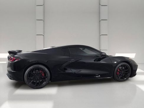 Used 2026 Chevrolet Corvette Stingray Preferred Cpe w/ Z51 Performance Package RWD image 5