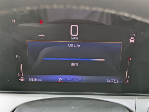 Used 2024 Chevrolet Trax LT w/ Driver Confidence Package image 23