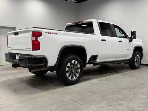 Used 2025 Chevrolet Silverado 2500 Custom w/ Custom Value Package AWD/4WD image 13