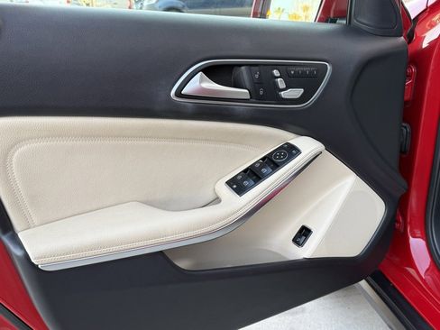 Used 2019 Mercedes-Benz GLA 250 image 20