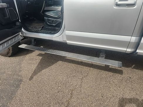 Used 2019 Ford F250 Lariat w/ Lariat Ultimate Package image 19