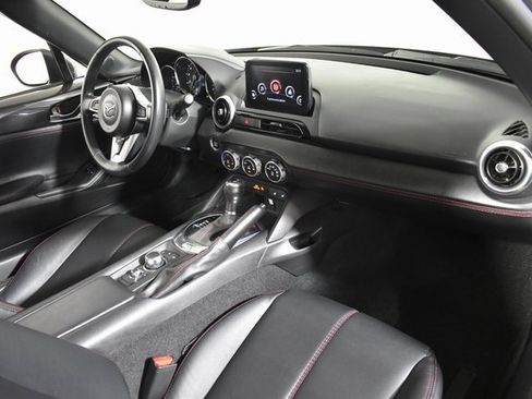 Used 2019 MAZDA MX-5 Miata RF Grand Touring image 29