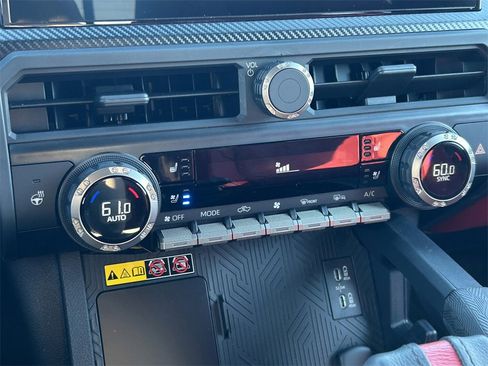 Used 2025 Toyota Tacoma TRD Pro image 36