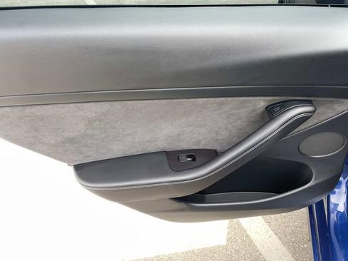 Used 2023 Tesla Model 3 Performance AWD/4WD image 33