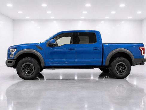 Used 2019 Ford F150 Raptor w/ Equipment Group 802A Luxury AWD/4WD image 2