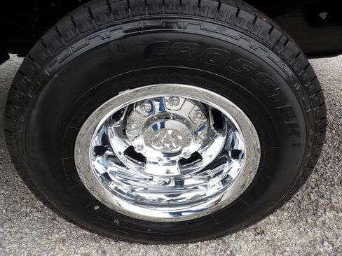 Used 2023 RAM 3500 Tradesman w/ Chrome Appearance Group image 35