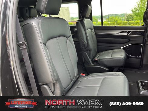 New 2026 Jeep Grand Wagoneer L Limited AWD/4WD image 19
