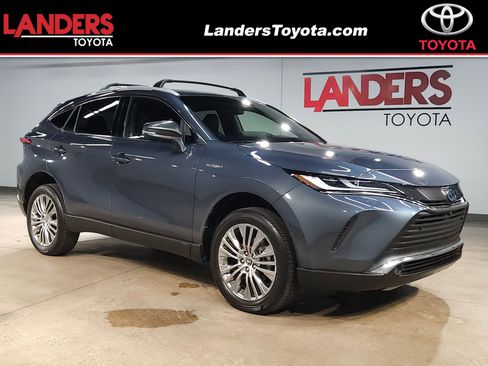Used 2021 Toyota Venza Limited AWD/4WD image 1