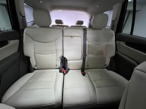 Used 2024 Cadillac XT6 Premium Luxury w/ Technology Package image 19