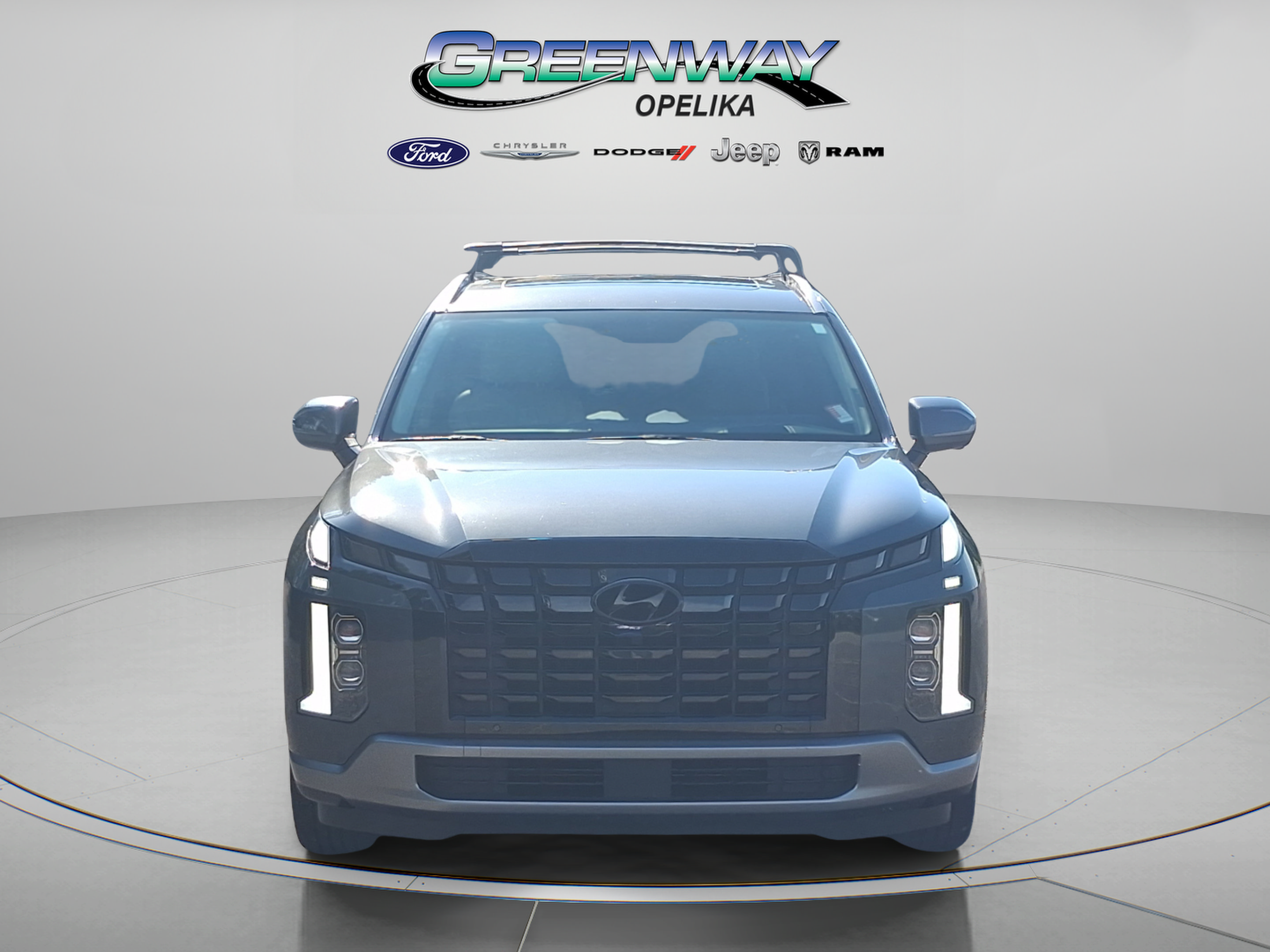 Used 2023 Hyundai Palisade Limited FWD image 3