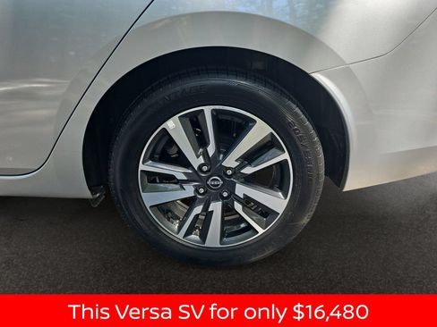 Used 2025 Nissan Versa SV FWD image 46