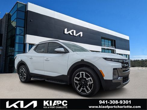 Used 2025 Hyundai Santa Cruz Limited AWD/4WD image 1