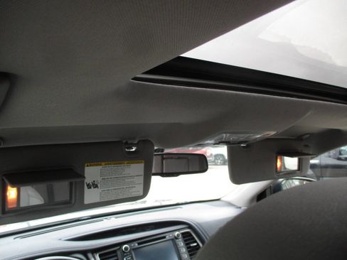 Used 2014 Toyota Highlander XLE AWD/4WD image 33