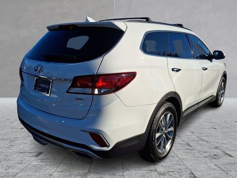 Used 2018 Hyundai Santa Fe SE w/ SE Premium Package 02 AWD/4WD image 6