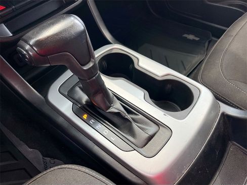 Used 2021 Chevrolet Colorado LT w/ LT Convenience Package image 16