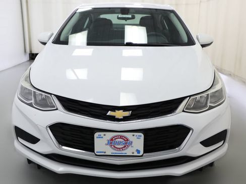 Used 2017 Chevrolet Cruze LS w/ LS Fleet Convenience Package FWD image 15