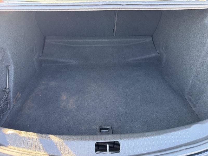 Used 2011 Buick Regal CXL FWD image 21