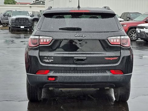 Used 2024 Jeep Compass Trailhawk AWD/4WD image 62