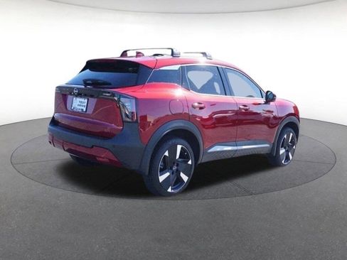 Certified 2025 Nissan Kicks SR image 7