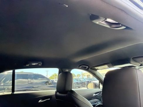 Certified 2023 Cadillac XT4 Premium Luxury FWD image 3