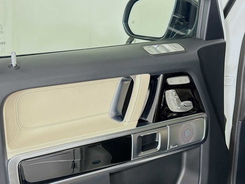 Used 2024 Mercedes-Benz G 550 image 19