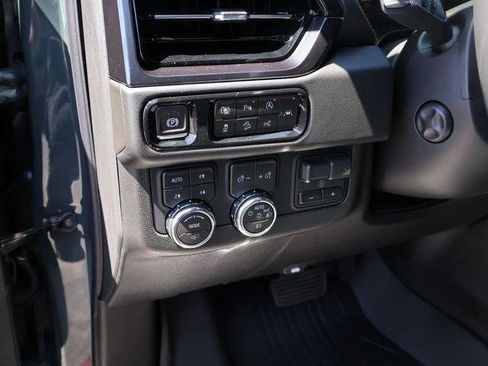 New 2026 GMC Yukon XL AT4 AWD/4WD image 30