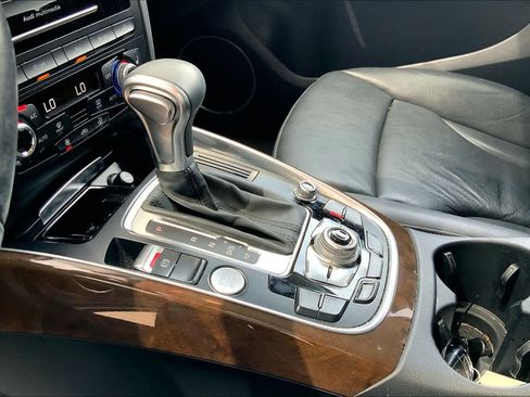 Used 2015 Audi Q5 3.0T Premium Plus w/ Technology Package image 15