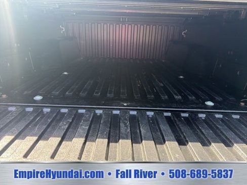 Used 2016 Toyota Tacoma SR5 w/ SR5 Appearance Package (SN) AWD/4WD image 15