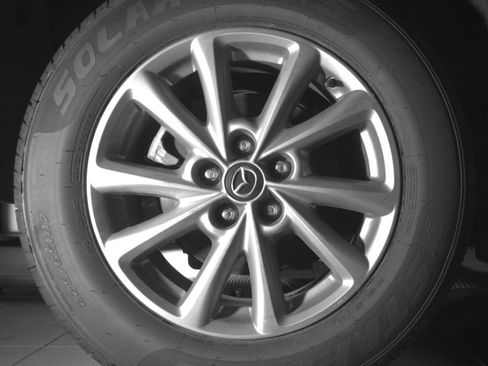 Certified 2025 MAZDA CX-5 AWD 2.5 S w/ Preferred Package image 15