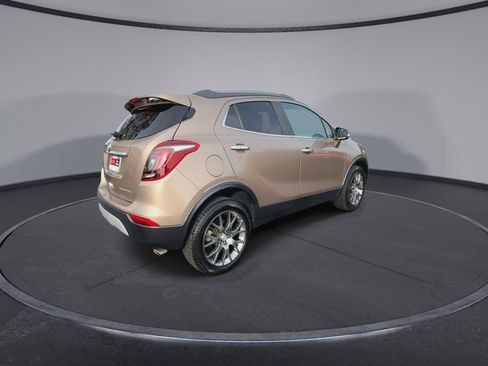 Used 2019 Buick Encore Sport Touring image 8