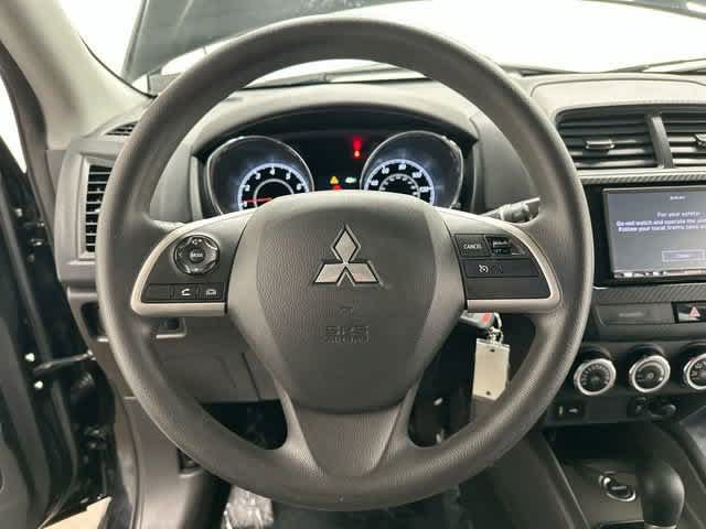 Used 2018 Mitsubishi Outlander Sport ES AWD/4WD image 7