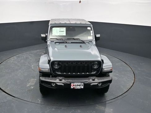 New 2026 Jeep Gladiator Willys image 33