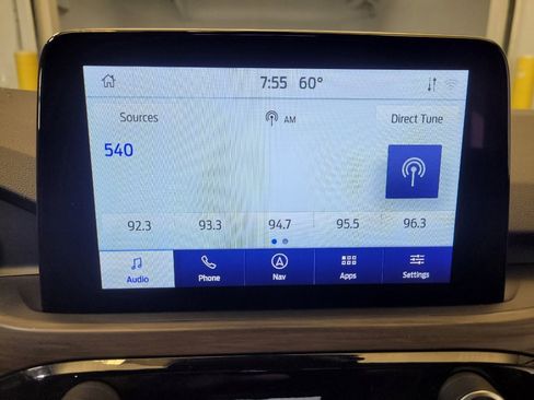 Used 2020 Ford Escape Titanium AWD/4WD image 25