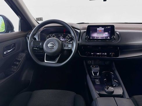 Used 2022 Nissan Rogue SV AWD/4WD image 19