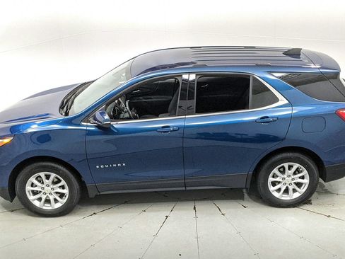 Used 2019 Chevrolet Equinox LT w/ Driver Convenience Package FWD image 18