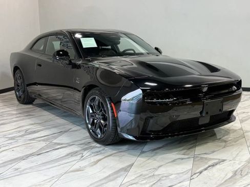 Used 2025 Dodge Charger Daytona R/T w/ Quick Order Package 25M R/T AWD/4WD image 4