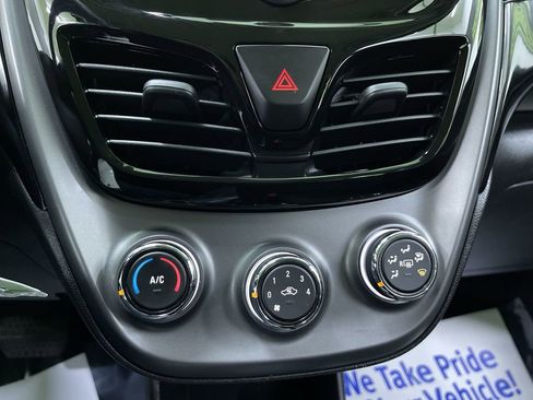 Used 2021 Chevrolet Spark LT image 23