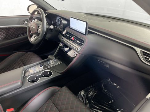 Used 2025 Genesis G70 3.3T Advanced w/ Sport Prestige Package image 29