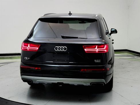 Used 2018 Audi Q7 3.0T Prestige AWD/4WD image 6