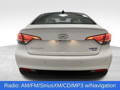 Used 2016 Hyundai Sonata Limited w/ Option Group 02 image 3