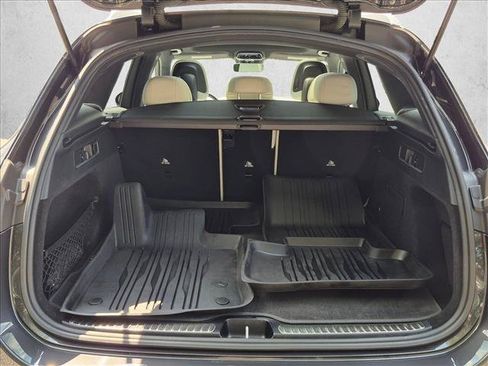 Certified 2023 Mercedes-Benz GLC 300 4MATIC image 6