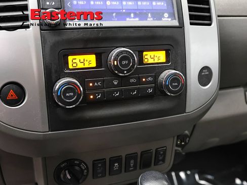 Used 2021 Nissan Frontier SV AWD/4WD image 19