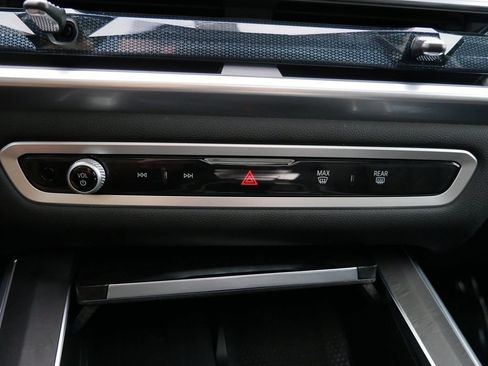 Used 2025 BMW X5 xDrive40i AWD/4WD image 24