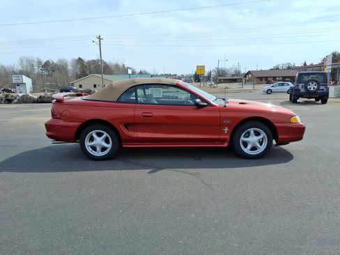 Used 1997 Ford Mustang GT image 7
