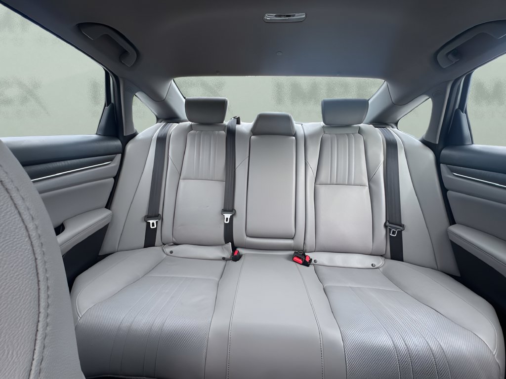 Used 2019 Honda Accord EX-L image 11
