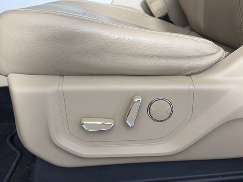 Used 2018 Ford F250 Lariat w/ Chrome Package AWD/4WD image 26