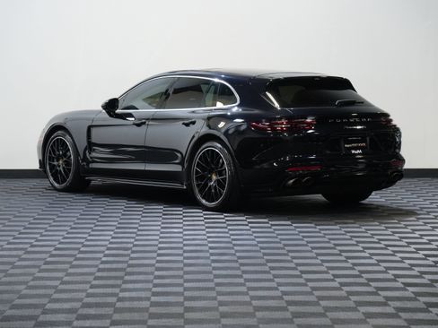 Used 2018 Porsche Panamera 4S AWD/4WD image 8