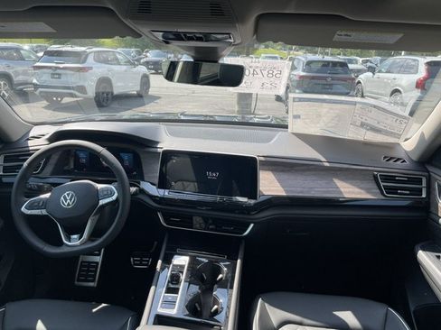 New 2026 Volkswagen Atlas SEL Premium R-Line AWD/4WD image 8